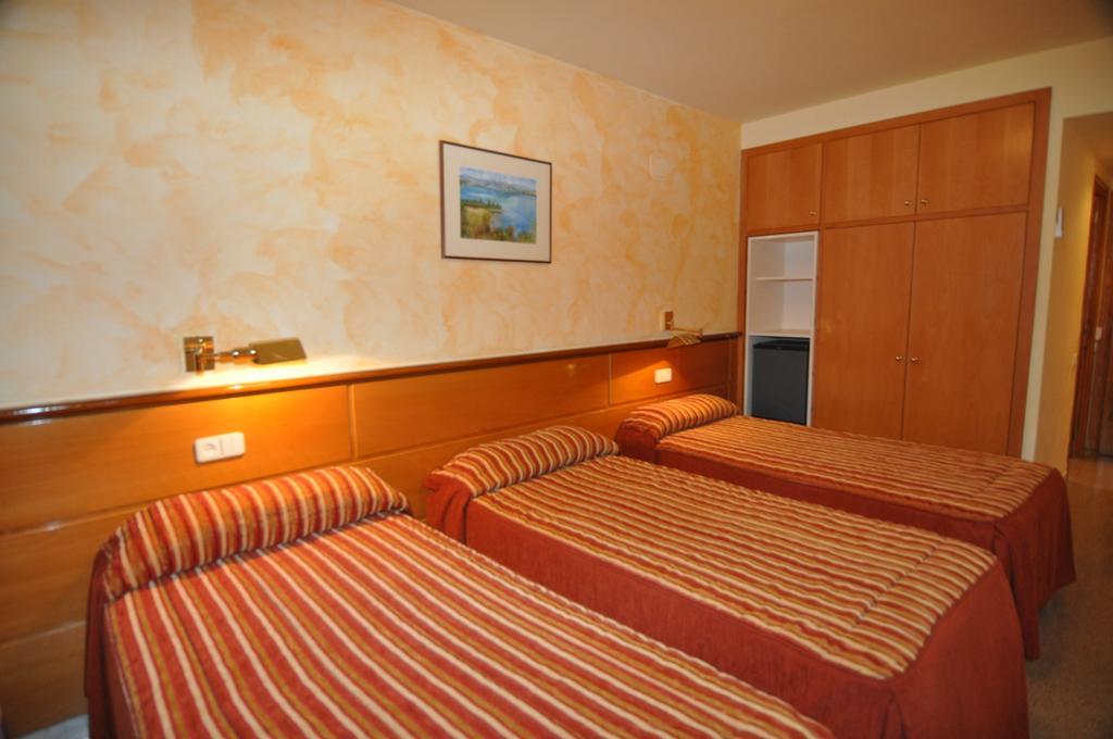 Hotel Sole Pobla de Segur Room photo
